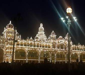 mysore palace on lights